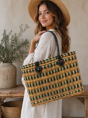 Vintage Woven Straw Tote Basket Bag Teal Tan Leather Handles Boho Market Tote